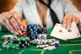 Studio meja live dealer 234 togel dengan multi-kamera